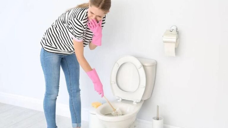 Zistil som, ktoré kúpeľne akumulujú zápach a ako ju eliminovať touto metódou čistenia
